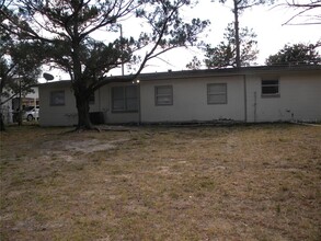 5917 Wolf Rd in Orlando, FL - Building Photo - Building Photo