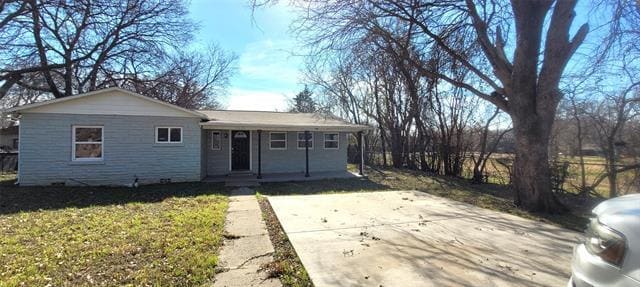 property at 5821 Black Oak Ln