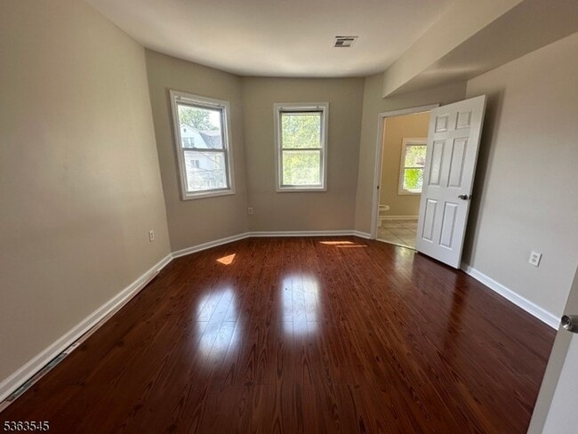property at 195 N 11th St