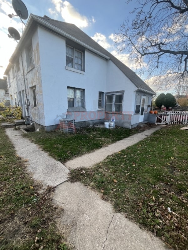 507 School St in East Chicago, IN - Building Photo - Building Photo