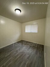 399 S Valencia Blvd in Woodlake, CA - Building Photo - Building Photo