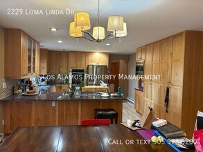 2229 Loma Linda Dr in Los Alamos, NM - Building Photo - Building Photo