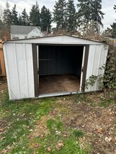 10422 13th Ave Ct S in Tacoma, WA - Foto de edificio - Building Photo