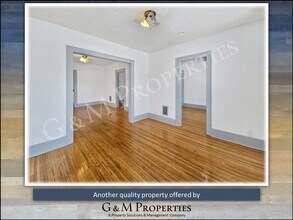 28-30-30 Laburnam Crescent in Rochester, NY - Building Photo - Building Photo