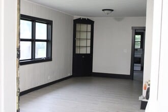 605 E River Ave in Ladysmith, WI - Building Photo - Building Photo