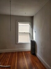 97 Gilman St, Unit 4 in Somerville, MA - Building Photo - Building Photo