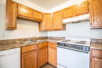 6307 24th St in Lubbock, TX - Building Photo - Building Photo