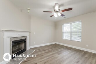 1806 Savannas Run Dr in Greensboro, NC - Building Photo - Building Photo