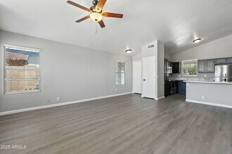 1424 E Binner Dr in Chandler, AZ - Building Photo - Building Photo