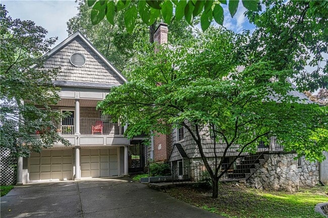 property at 1171 Goodwin Rd NE
