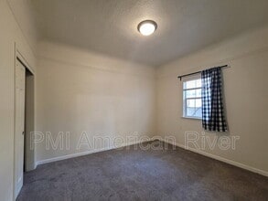 2525 J St in Sacramento, CA - Building Photo - Building Photo