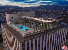 3810 Wilshire Blvd in Los Angeles, CA - Building Photo