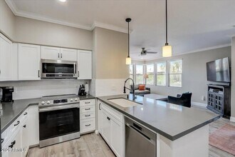 19777 N 76th St, Unit 2175 in Scottsdale, AZ - Foto de edificio - Building Photo