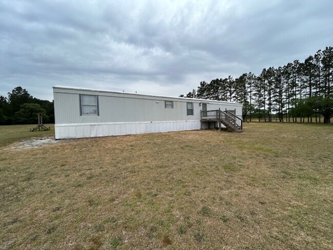 property at 165 Kesler Dr