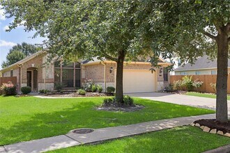 1240 Pisana in League City, TX - Building Photo - Building Photo