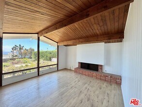 31617 Broad Beach Rd in Malibu, CA - Building Photo - Building Photo
