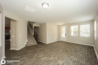 5600 Sable Way in Atlanta, GA - Building Photo - Building Photo