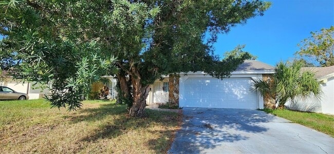12303 Partridge Hill Row in Hudson, FL - Building Photo - Building Photo