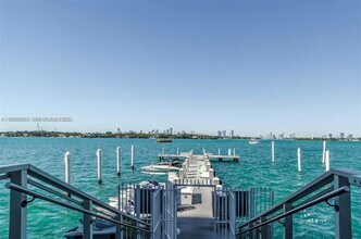 1000 West Ave in Miami Beach, FL - Building Photo - Building Photo