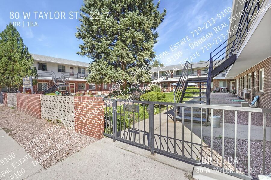 80 W Taylor St in Colorado Springs, CO - Building Photo