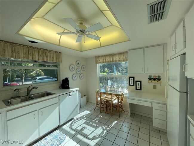 property at 254 6th Ave S