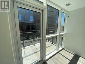 108 Garment St in Kitchener, ON - Building Photo - Building Photo