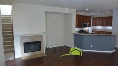 1455 Caminito Sicilia in Chula Vista, CA - Building Photo - Building Photo