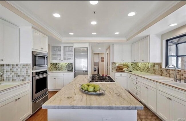 115 Boca De La Playa in San Clemente, CA - Building Photo - Building Photo