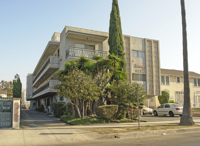 The Savoy in Los Angeles, CA - Building Photo - Building Photo