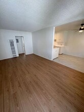438 Thomas St in Woodland, CA - Building Photo - Building Photo