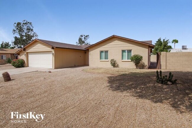 4134 E Campo Bello Dr in Phoenix, AZ - Building Photo - Building Photo