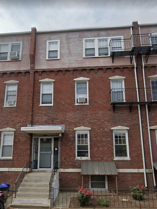 164 North Beacon St, Unit 2A in Boston, MA - Foto de edificio
