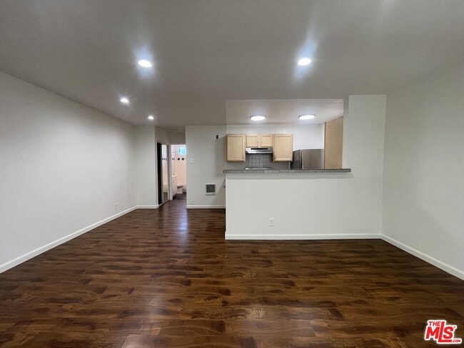 1531 N Detroit St in Los Angeles, CA - Building Photo - Building Photo