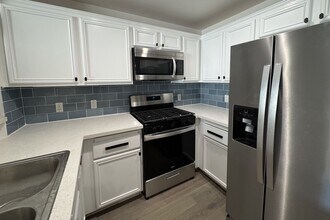 13200 Pacific Promenade in Los Angeles, CA - Building Photo - Building Photo