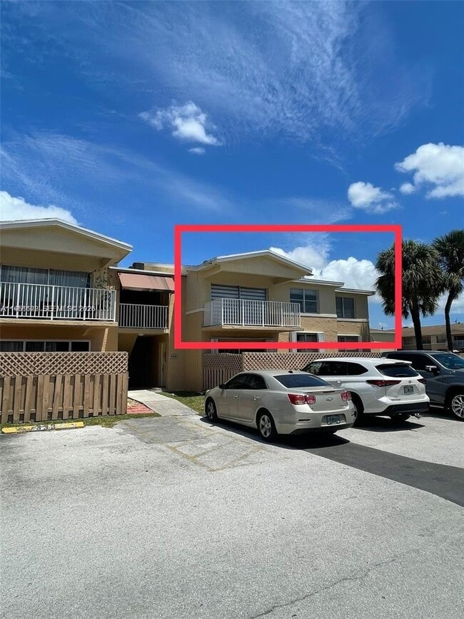 4350 NW 79th Ave in Doral, FL - Building Photo - Building Photo