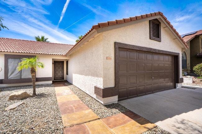 15006 S 27th Way in Phoenix, AZ - Building Photo - Building Photo