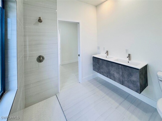 property at 3424 NE 21st Pl