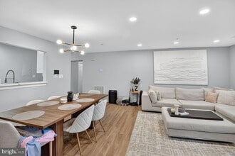 4110 Crab Apple Ct in Hillcrest Heights, MD - Building Photo - Building Photo