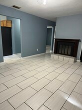 1924 Nekoma Ct, Unit 1926 in Tallahassee, FL - Foto de edificio - Building Photo