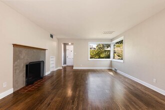 11715 3rd Ave NW in Seattle, WA - Building Photo - Building Photo