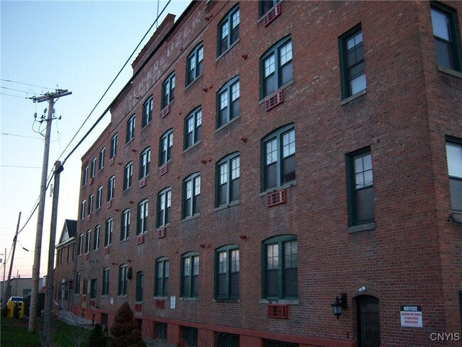 property at 617 Hiawatha Blvd