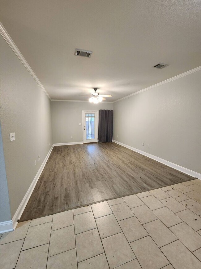 1011 Cherokee St-Unit -Unit D in Valdosta, GA - Building Photo - Building Photo