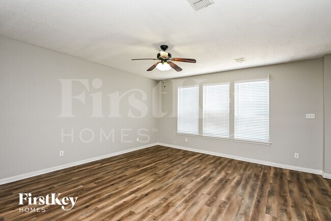 4817 Palm Ridge Dr in Fort Worth, TX - Building Photo - Building Photo