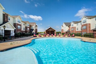 Mustang Village in Wichita Falls, TX - Building Photo