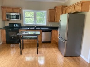 403 Honeysuckle Hill in Lexington, VA - Building Photo - Building Photo