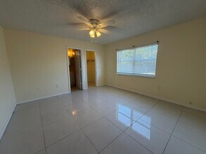 3802 SW Kocerik St in Port St. Lucie, FL - Building Photo - Building Photo