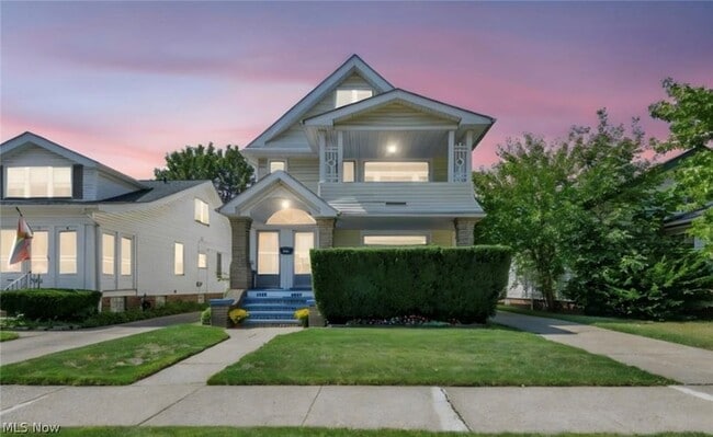 3702 W 135th St in Cleveland, OH - Foto de edificio - Building Photo