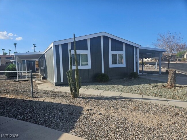 property at 3253 Calanda St