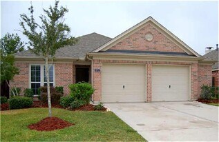 872 Rock Harbor Ln in League City, TX - Building Photo