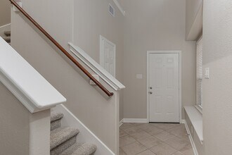 11 Scenic Brook Ct in Spring, TX - Building Photo - Building Photo